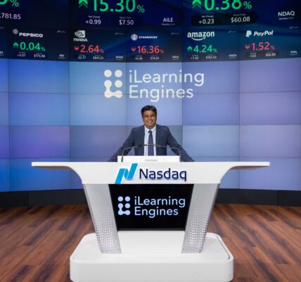 Sayyed Farhan Naqvi during an investor strategy roundtable in New York, 2023