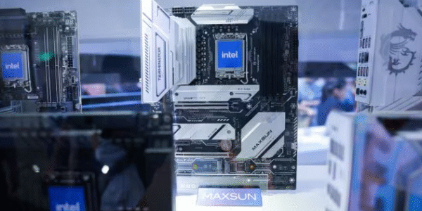 Intel 18A chip production line at high-volume scale for Panther Lake PC processors, following executive retirements