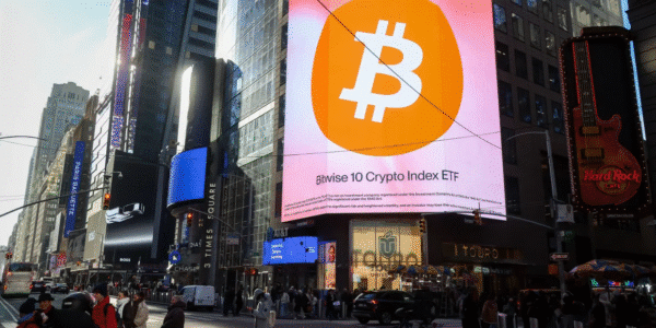 Graph showing Bitcoin ETF inflows and outflows during 2026 price volatility